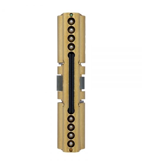 Циліндр Mul-t-lock Din_kk Xp Mtl400 85 Eb 35x50 Cam30 3key Dnd3d_purple_ins 4867 Box_s-фото-3 Фото 3 - Циліндр Mul-t-lock Din_kk Xp Mtl400 85 Eb 35x50 Cam30 3key Dnd3d_purple_ins 4867 Box_s.