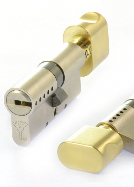 Циліндр Mul-t-lock Din_kt Xp Mtl600 70 Nst 35x35t To_sb Cam30 3key Dnd3d_blue_ins 264s+ Box_s-фото-1 Фото 1 - Циліндр Mul-t-lock Din_kt Xp Mtl600 70 Nst 35x35t To_sb Cam30 3key Dnd3d_blue_ins 264s+ Box_s.