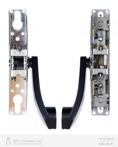 Замок TESA для эвакуационного выхода накладной 1930908 NV N: black (RAL 9005)/ V: green (RAL 6002) 2 Locking 900мм 8мм-фото-9 Фото 9 - Замок TESA для эвакуационного выхода накладной 1930908 NV N: black (RAL 9005)/ V: green (RAL 6002) 2 Locking 900мм 8мм.